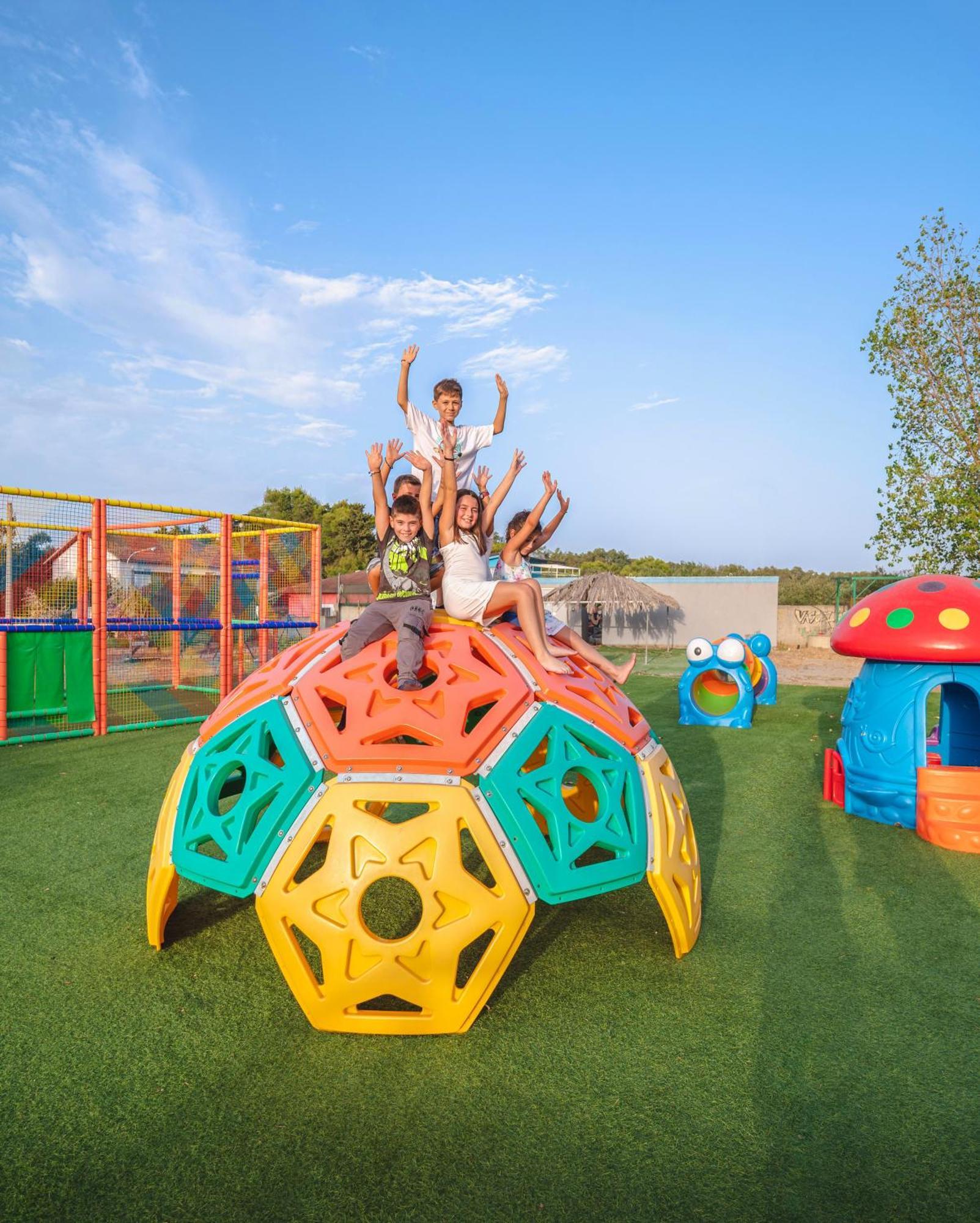 Vascellero Club Resort Кариати Экстерьер фото