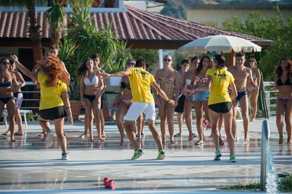 Vascellero Club Resort Кариати Экстерьер фото